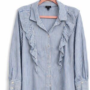 Torrid Harper Blouse Size 0 Light Blue & Cream Ruffle Pinstripe Top 🌸💙